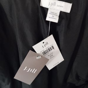 Woman's j.jill down vest with hoodie